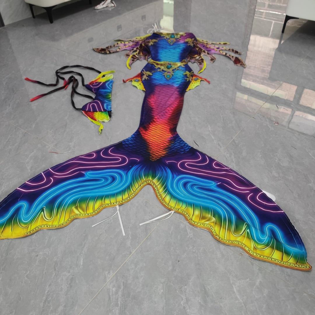 Coda di Sirena per Adulti, Cos - Aquarium & Marine Museum Ums recensione e prezzo